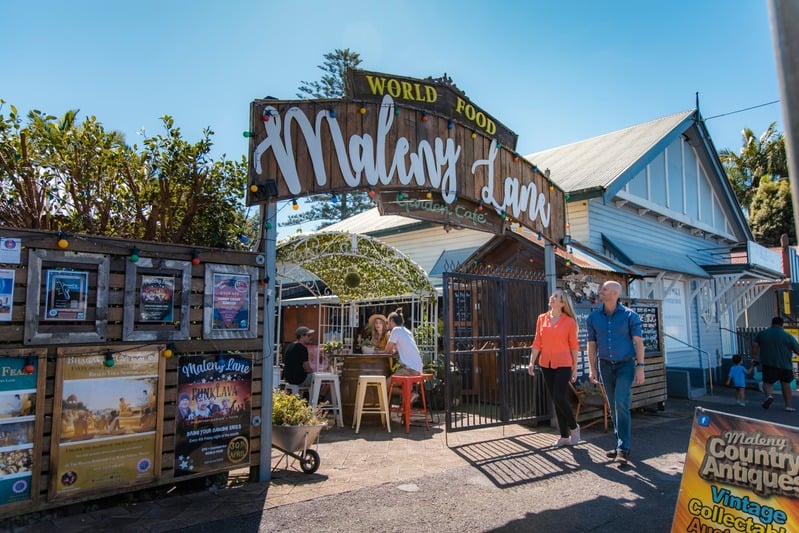 Entrance to Maleny Lane dining and shopping precinct